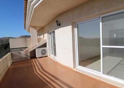 Alenda Golf Front Line Apartment