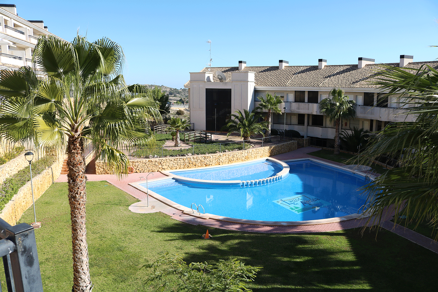 Alenda Golf Front Line Apartment